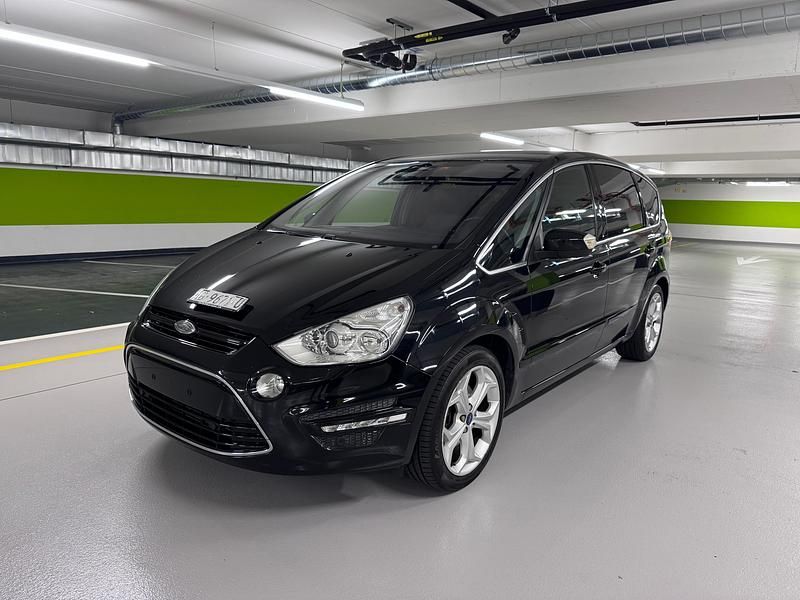 Gebraucht 2011 Ford S-MAX Titanium S Van / Kleinbus | CHF 3’490 (Fairer Preis) - Bild 1/4