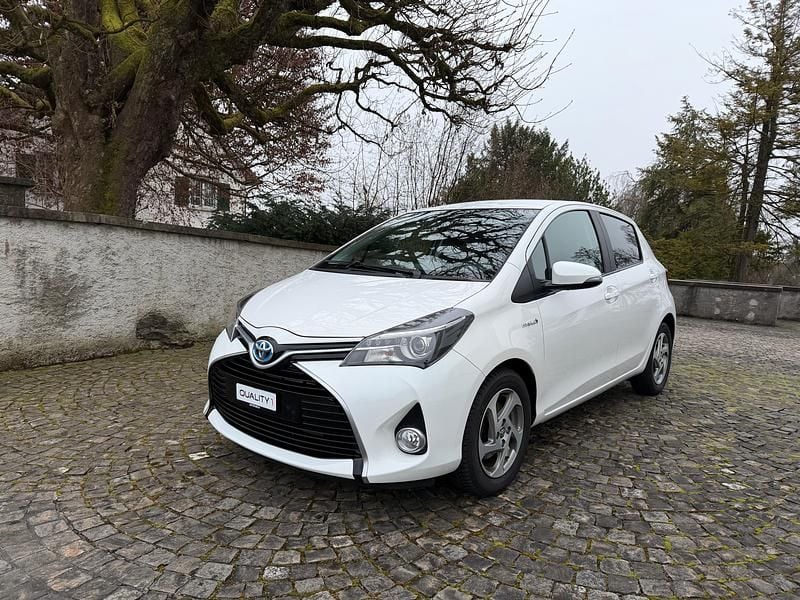 Gebraucht 2015 Toyota Yaris Hybrid | CHF 11’800 (Superpreis) - Bild 1/4