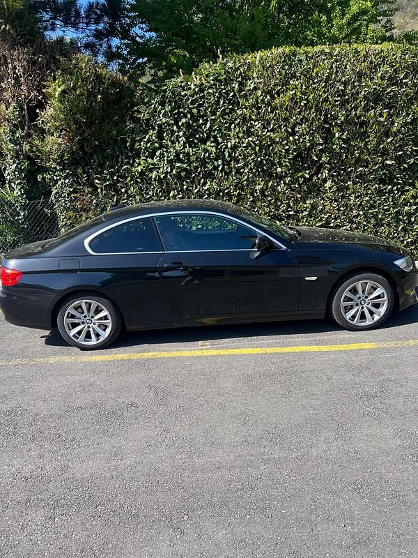 Gebraucht BMW 335 306 PS (225 kW) 2011 Coupé