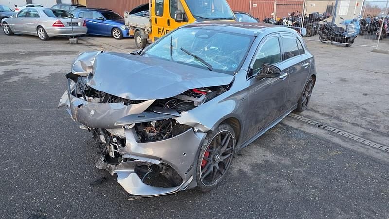Gebraucht Mercedes A45 AMG AMG 421 PS (309 kW) 2024