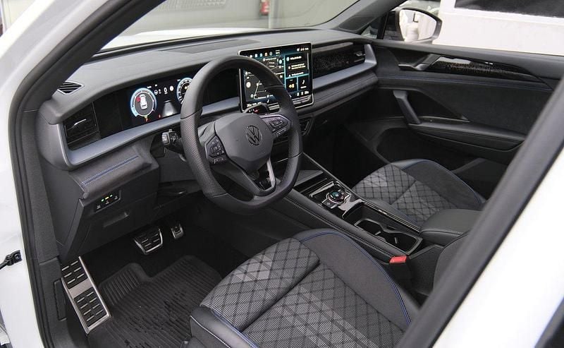 Gebraucht VW Tayron R-line 193 PS (141 kW) 2025 SUV