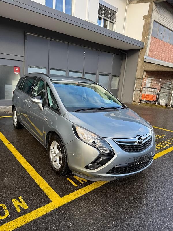 Gebraucht Opel Zafira Tourer Sport 140 PS (102 kW) 2012 Van / Kleinbus