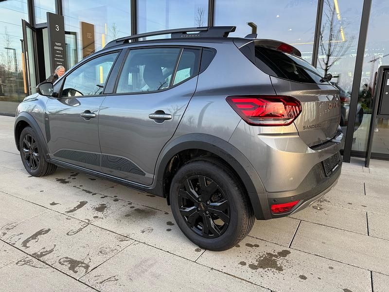 Neu Dacia Sandero Extreme 91 PS (66 kW) 2025