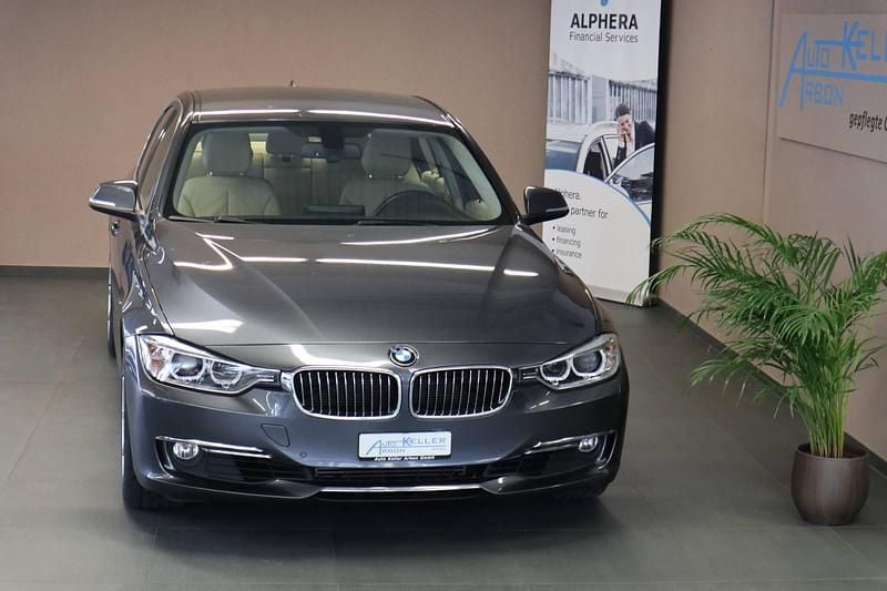 Gebraucht BMW 328 Luxury Line 245 PS (180 kW) 2013 Limousine
