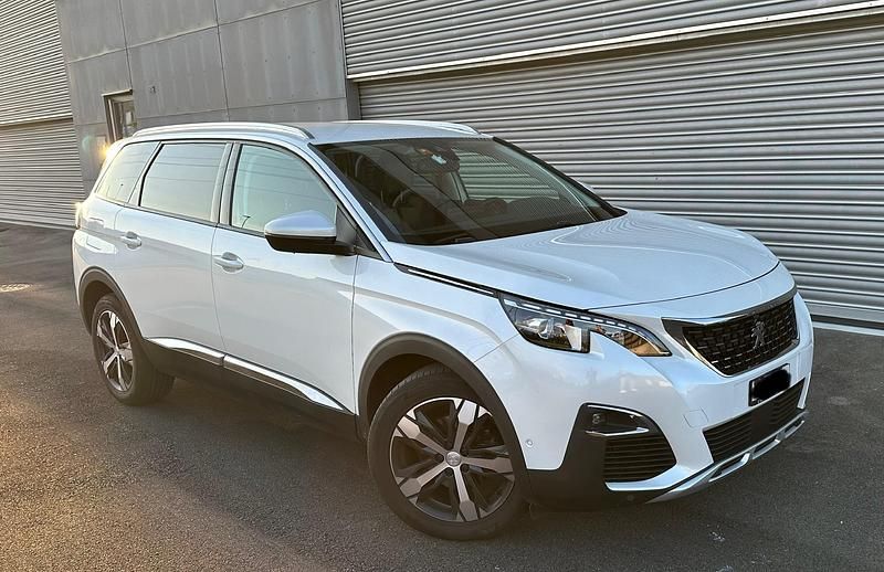 Gebraucht 2018 Peugeot 5008 Allure Van / Kleinbus | CHF 15’000 (Fairer Preis) - Bild 1/4