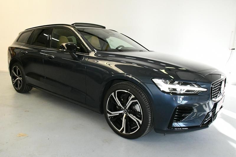 Gebraucht Volvo V60 Ultra 253 PS (186 kW) 2025 Kombi