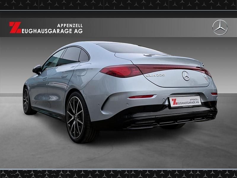 Neu Mercedes CLA220 189 PS (139 kW) 2026 Silber Limousine