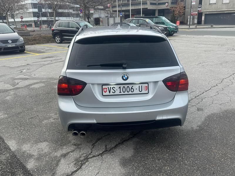 Gebraucht BMW 320 163 PS (119 kW) 2006 Kombi