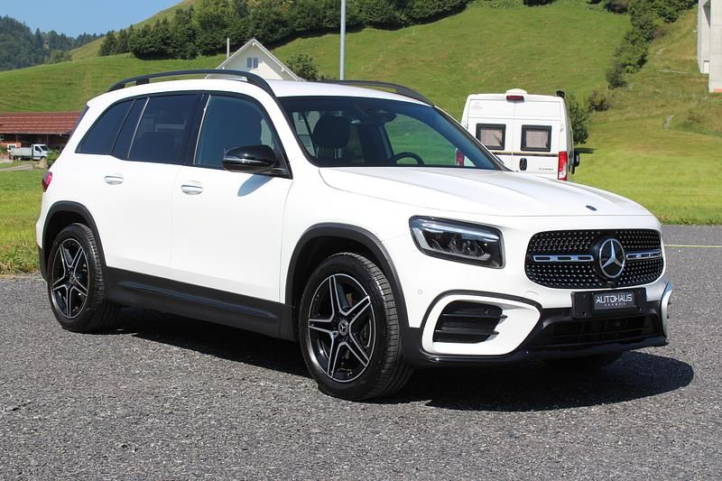 Gebraucht Mercedes GLB200 AMG line 150 PS (110 kW) 2024 SUV