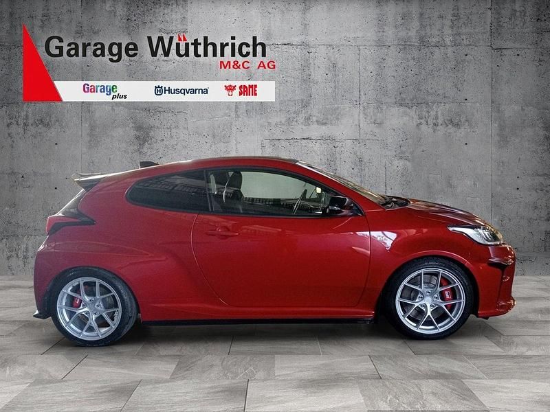 Gebraucht Toyota Yaris Sport 261 PS (191 kW) 2020 Rot Limousine