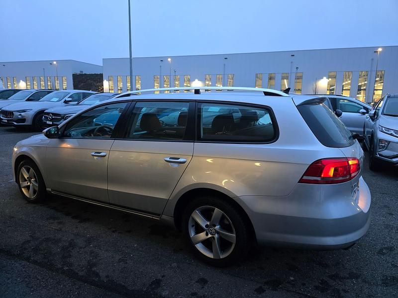 Gebraucht VW Passat Trendline 140 PS (102 kW) 2011 Kombi