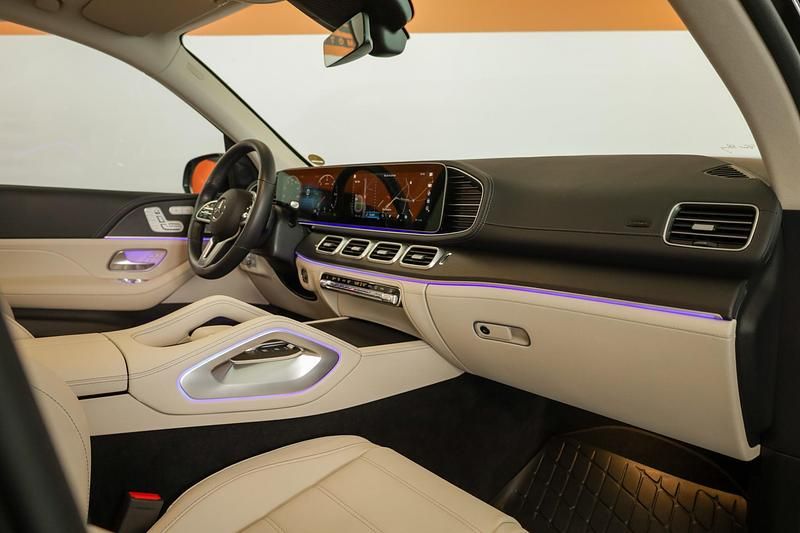 Gebraucht Mercedes GLE400 AMG line 330 PS (242 kW) 2023