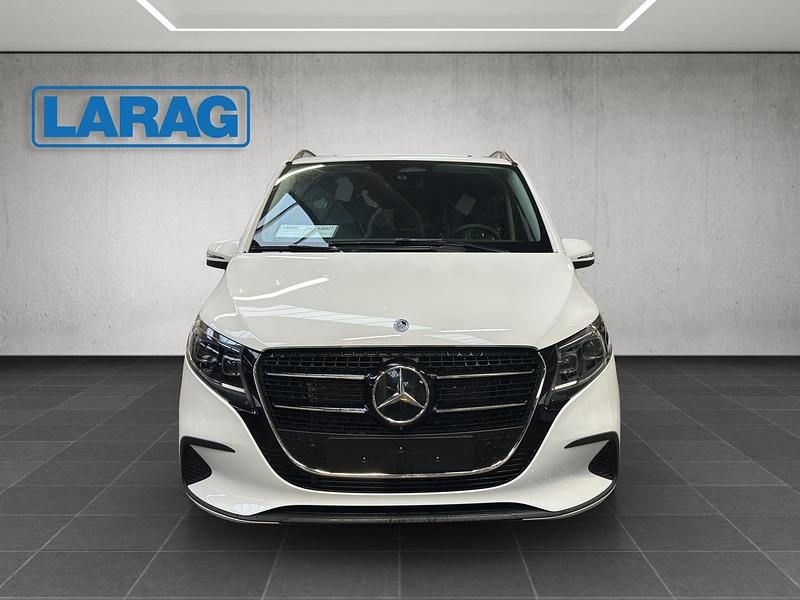 Neu Mercedes V250 Style 190 PS (139 kW) 2025 Van / Kleinbus