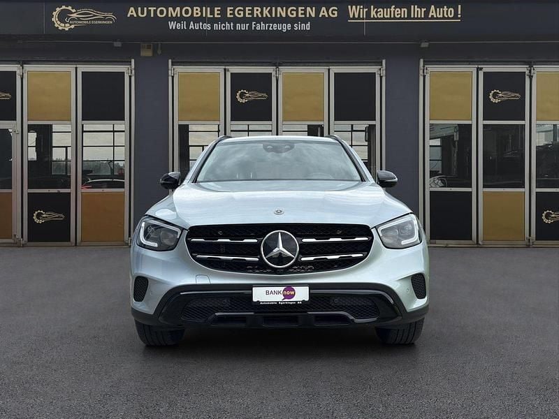 Gebraucht Mercedes GLC300e 319 PS (234 kW) 2021 SUV