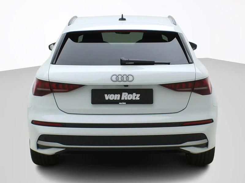 Gebraucht Audi A3 Sportback e-tron 204 PS (150 kW) 2026 Weiss Kleinwagen