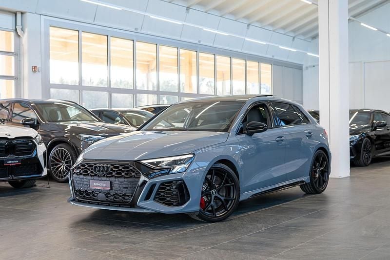 Gebraucht Audi RS3 Sportback 400 PS (294 kW) 2023 Kleinwagen