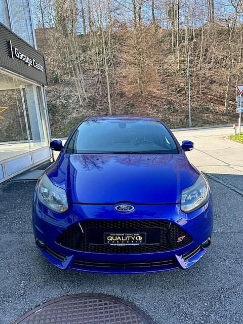 Gebraucht Ford Focus ST 250 PS (183 kW) 2014 Limousine