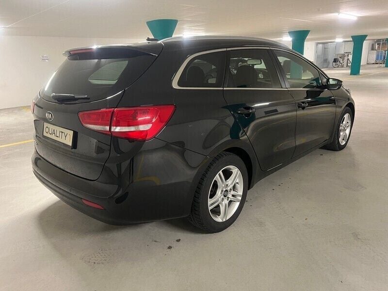 Gebraucht Kia Ceed Sportswagon 120 PS (88 kW) 2017 Kombi