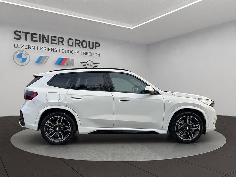 Gebraucht BMW X1 M Sport 204 PS (150 kW) 2024 Weiss SUV