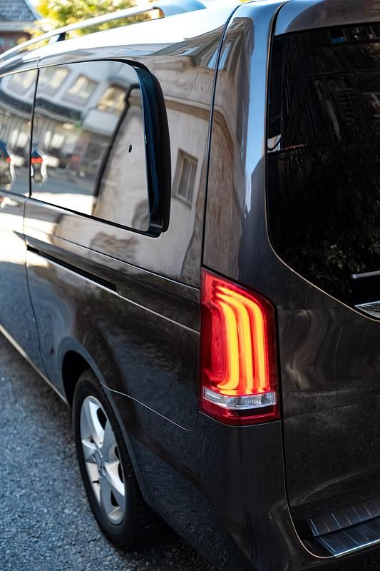 Gebraucht Mercedes V250 Edition 190 PS (139 kW) 2019 Van / Kleinbus