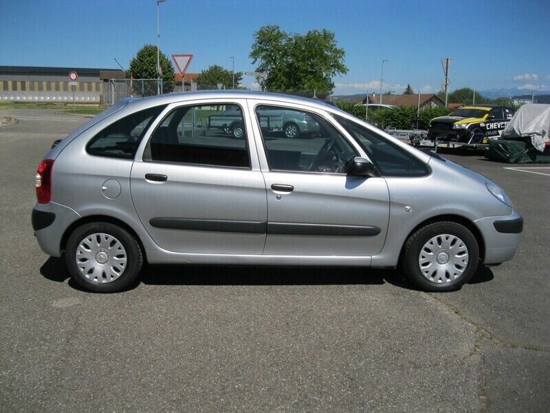 Gebraucht Citroën Xsara Picasso Exclusive 110 PS (80 kW) 2009 Van / Kleinbus