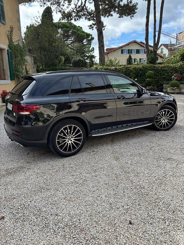 Gebraucht Mercedes GLC200 197 PS (144 kW) 2020 SUV