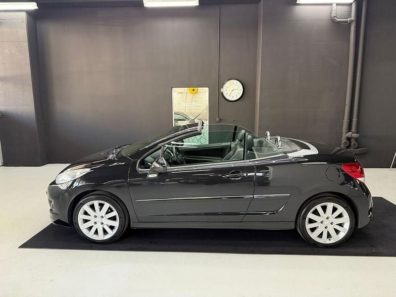 Gebraucht Peugeot 207 CC Allure 156 PS (114 kW) 2013 Cabrio