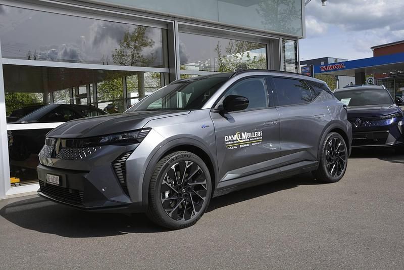 Grau Gebraucht 2025 Renault Scenic E-Tech Esprit Alpine SUV | CHF 43’800 (Fairer Preis) - Bild 1/4