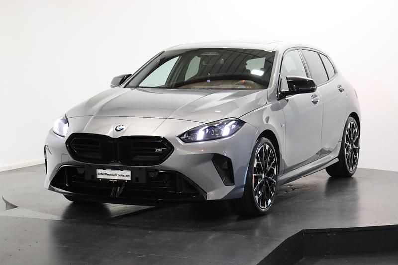 Grau Gebraucht 2024 BMW M135 Performance Kleinwagen | CHF 47’900 - Bild 1/4