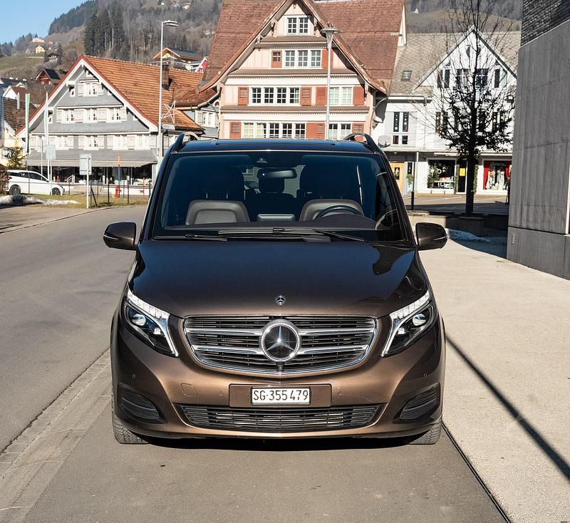 Gebraucht Mercedes V250 Edition 190 PS (139 kW) 2019 Van / Kleinbus