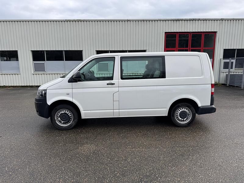 Gebraucht VW T5 102 PS (75 kW) 2015 Van