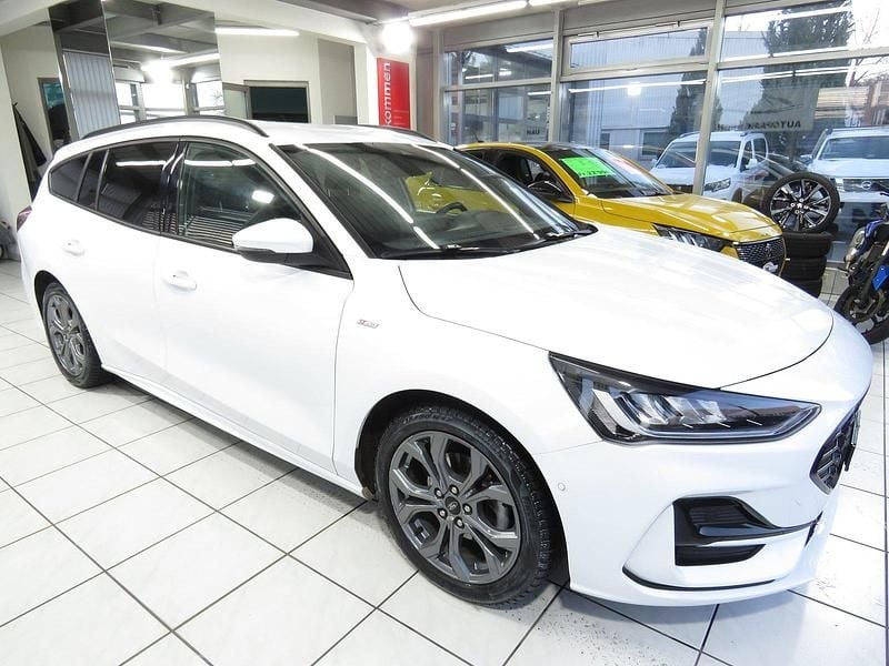 Gebraucht Ford Focus ST-Line 155 PS (114 kW) 2023 Kombi