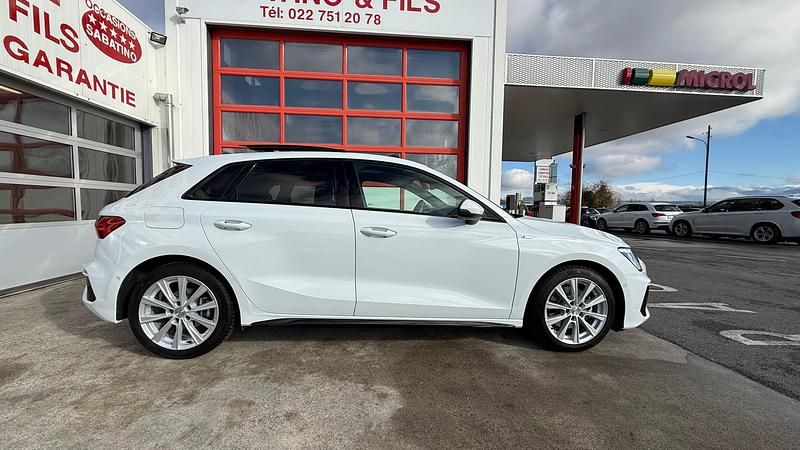 Gebraucht Audi A3 S-Line 190 PS (139 kW) 2022 Limousine