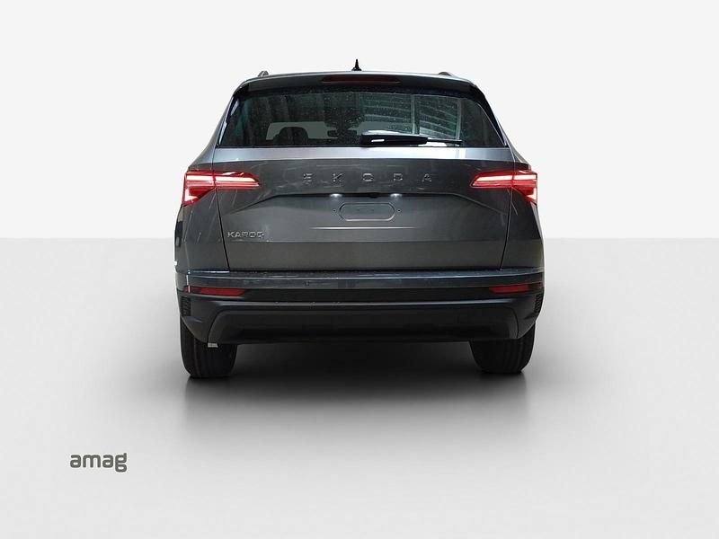 Neu Skoda Karoq Dynamic 150 PS (110 kW) 2025 Graphite grau, metallic SUV