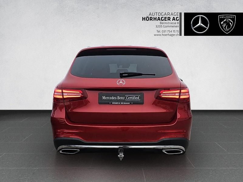 Gebraucht Mercedes GLC250 AMG line 204 PS (150 kW) 2018 Rot SUV