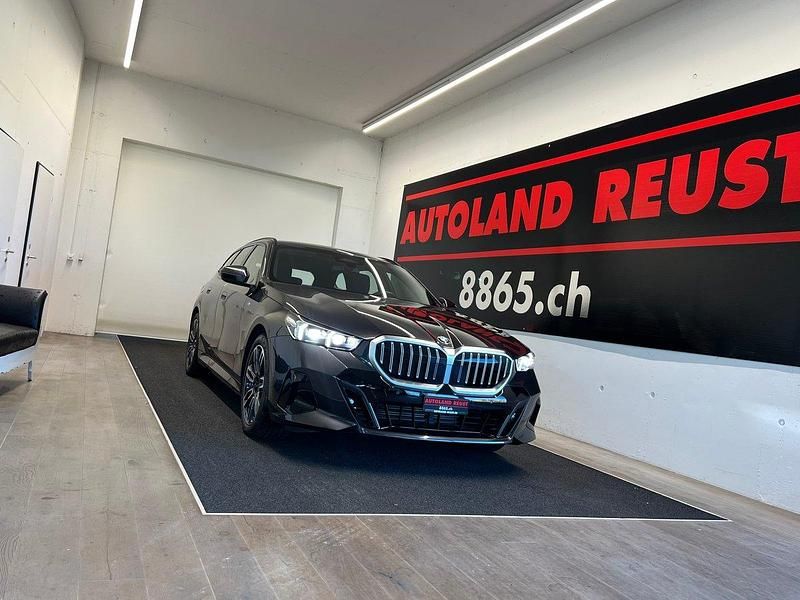 Gebraucht 2024 BMW 520 M Sport Kombi | CHF 51’990 (Etwas zu teuer) - Bild 1/4