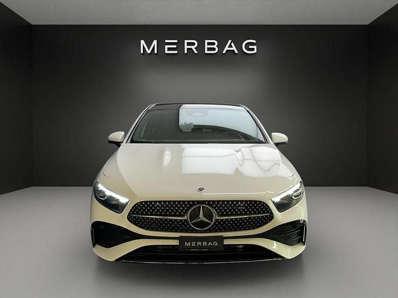 Gebraucht Mercedes A250 224 PS (164 kW) 2024 Weiss Limousine