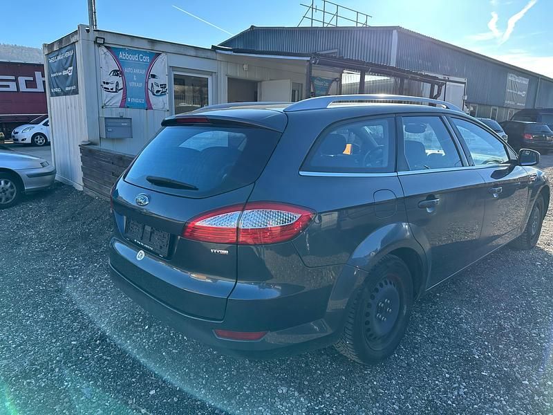 Gebraucht Ford Mondeo Ambiente 140 PS (102 kW) 2008