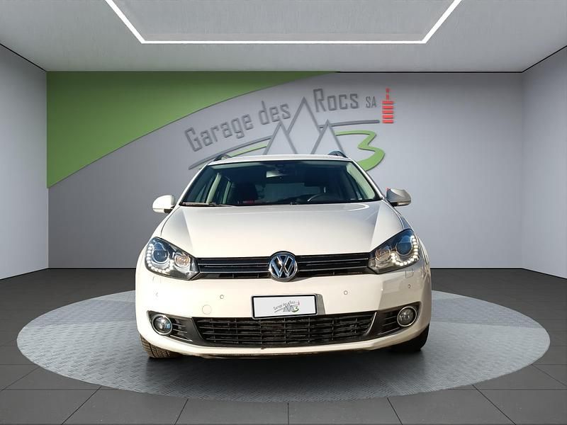 Gebraucht VW Golf VI Comfortline 105 PS (77 kW) 2013 Weiss Kleinwagen
