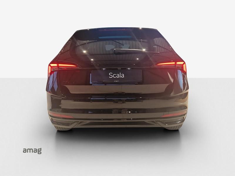 Gebraucht Skoda Scala Monte Carlo 116 PS (85 kW) 2024 Magic schwarz perleffekt Kleinwagen