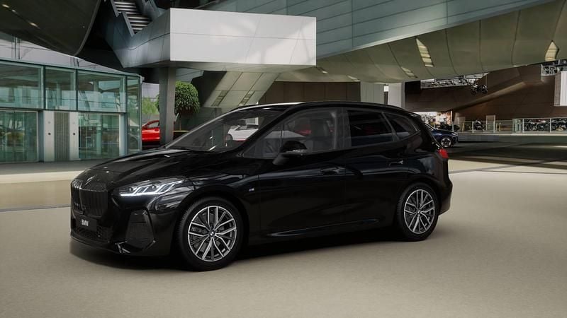 Schwarz Neu 2025 BMW 223 Active Tourer Comfort Edition Van / Kleinbus | CHF 67’500 (Fairer Preis) - Bild 1/4