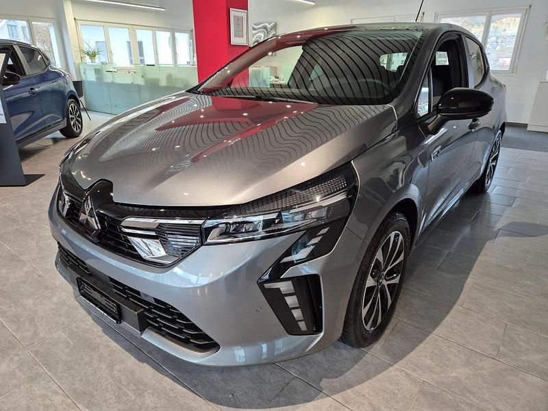 Neu Mitsubishi Colt Invite+ 145 PS (106 kW) 2025 Grau Kleinwagen