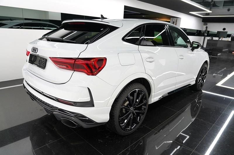 Gebraucht Audi RS Q3 Ambiente 400 PS (294 kW) 2022 SUV