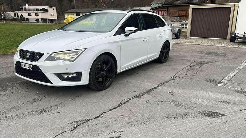 Gebraucht 2014 Seat Leon ST FR Kombi | CHF 8’000 (Superpreis) - Bild 1/4