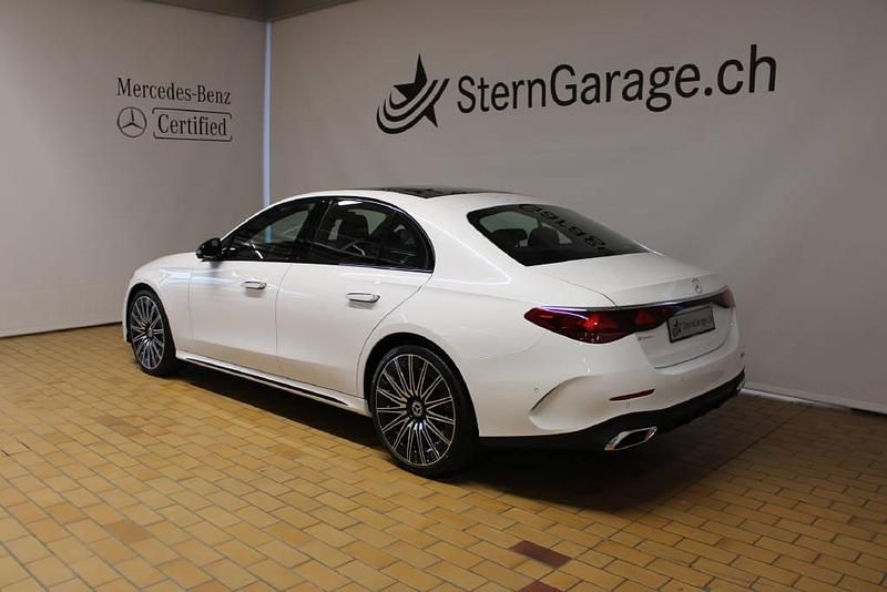 Gebraucht Mercedes E450 AMG line 367 PS (269 kW) 2024