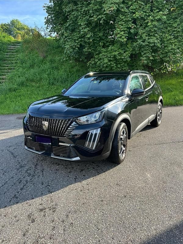 Gebraucht 2023 Peugeot 2008 Allure SUV | CHF 23’950 (Fairer Preis) - Bild 1/4