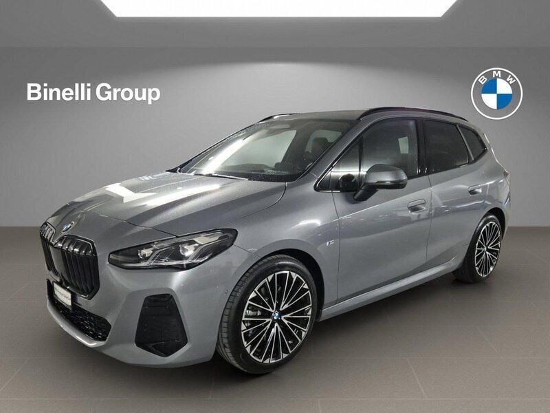 Grau Gebraucht 2023 BMW 223 Active Tourer Comfort Edition Van / Kleinbus | CHF 49’900 - Bild 1/4