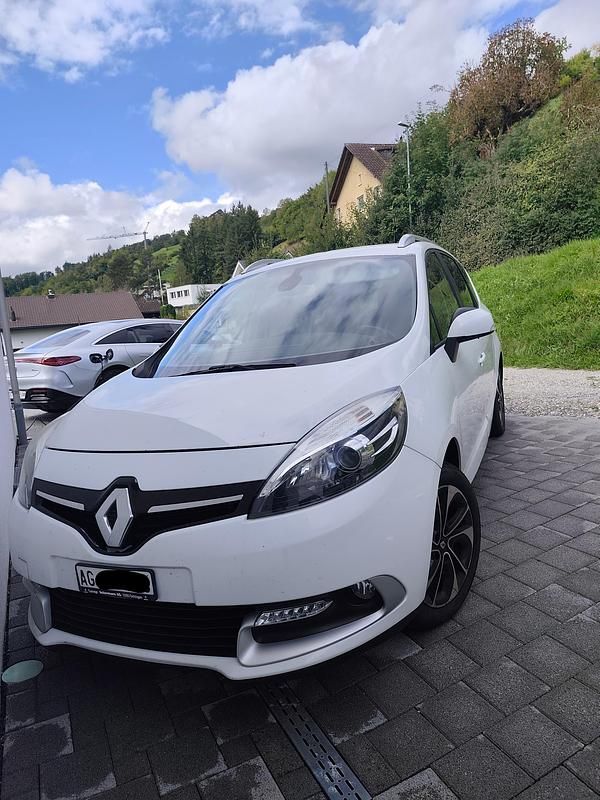 Gebraucht 2014 Renault Grand Scénic III Van / Kleinbus | CHF 6’990 - Bild 1/4