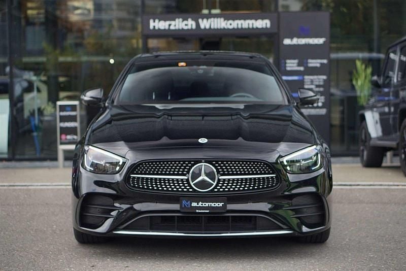 Gebraucht Mercedes E220 AMG line 194 PS (142 kW) 2022 Limousine