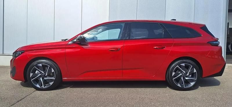 Neu Peugeot 308 SW Allure 136 PS (100 kW) 2025 Rot Kombi